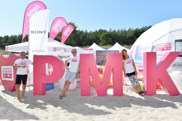 Road-show T-Mobile Pomoc Mierzona Kilometrami od Walk Styl życia, LIFESTYLE - Już po raz trzeci Walk Events (Grupa Walk) zrealizował eventy w ramach akcji T-Mobile Pomoc Mierzona Kilometrami. Agencja była odpowiedzialna za organizację i realizację trwającego osiem tygodni road-show.