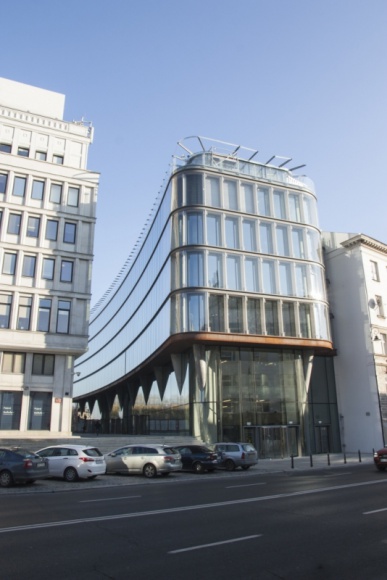 Nowy Świat 2.0 oficjalnie otwarty! Styl życia, LIFESTYLE - Centrum Bankowo-Finansowe „Nowy Świat” S.A. zakończyło realizację biurowca Nowy Świat 2.0.