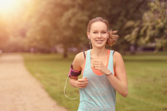 Amatorski sport a dieta – co warto wiedzieć? Styl życia, LIFESTYLE - Rekreacyjne bieganie staje się w Polsce coraz popularniejsze. Przyczyn tego zjawiska upatrywać należy nie tylko w panującej obecnie modzie.