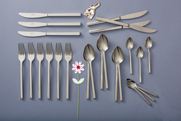 GERLACH, CHODZIEŻ I PIONEER W LIDLU Styl życia, LIFESTYLE - W ofercie znajdzie się m.in. porcelanowy zestaw kawowy i obiadowy czy komplet wysokiej jakości garnków i sztućców. Po raz pierwszy w Lidlu pojawią się także słuchawki bezprzewodowe marki Pioneer.