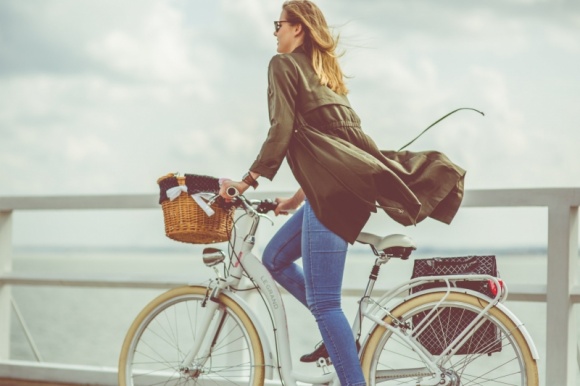 3 kroki do szczęścia. Oto najwięksi wyzwalacze endorfin Styl życia, LIFESTYLE - Pieniądze szczęścia nie dają, ale… wysoki poziom endorfin wydzielanych przez nasz mózg już tak!