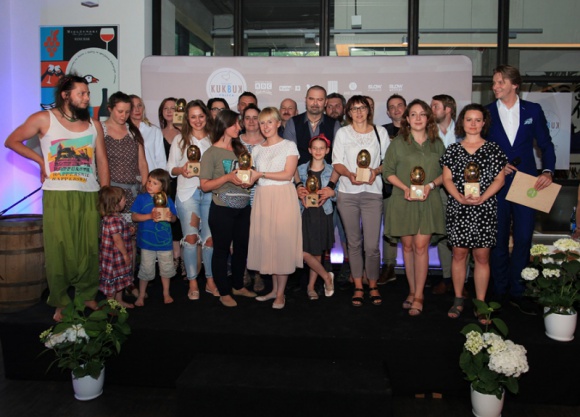Finał I edycji akcji „KUKBUK Poleca”! Styl życia, LIFESTYLE - W piątek, 19 maja, w restauracji Mielżyński przy ulicy Czerskiej w Warszawie odbyła się uroczysta gala wieńcząca I edycję akcji „KUKBUK Poleca”.