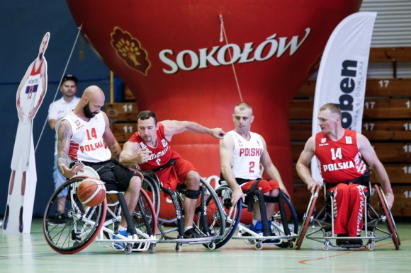 Żyj z pasją! Marcin Gortat Camp z Sokołów Styl życia, LIFESTYLE - Sokołów po raz kolejny został partnerem Marcin Gortat Camp - akcji, której ideą jest promowanie aktywności fizycznej.