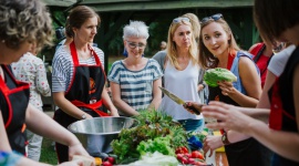 Odkrywanie nowych kompozycji kulinarnych Styl życia, LIFESTYLE - Sokołów po raz kolejny zaprosił blogerów na warsztaty do Akademii Smaku. Tym razem tematem przewodnim stało się odkrywanie nowych kulinarnych połączeń sezonowanej wołowiny z różnego rodzaju piwami rzemieślniczymi.