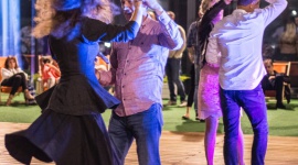 Noc spadających gwiazd i silent disco na dachu Sukcesji Styl życia, LIFESTYLE -