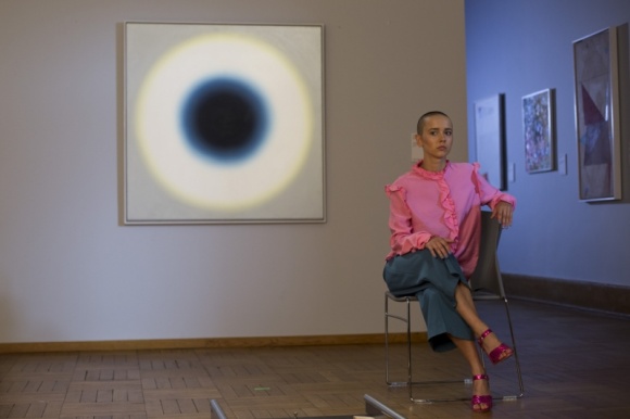 „A ty, co zobaczysz?”. Kampania Muzeum Narodowego w Warszawie Styl życia, LIFESTYLE - „A Ty, co zobaczysz?” – pytają w spotach ambasadorzy Muzeum Narodowego w Warszawie: Monika Brodka, Marcin Gortat i Marek Kamiński. W kontakcie ze sztuką każdy może odkryć coś dla siebie i poczuć się dobrze w jej otoczeniu – w MNW warto spędzać czas.