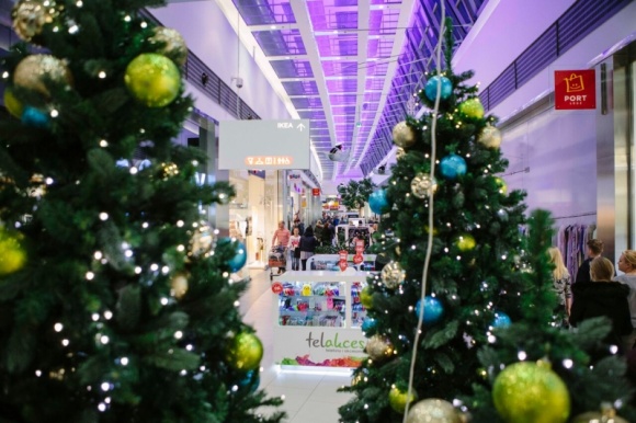 Magia Świąt w Porcie Łódź Styl życia, LIFESTYLE - Święta Bożego Narodzenia zbliżają się wielkimi krokami. Czas pomyśleć o prezentach i innych sprawunkach, by bez pośpiechu i w miłej atmosferze przygotować się do tego wyjątkowego czasu.