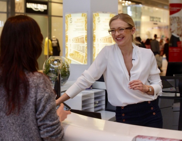Prank w Silesia City Center. Barbara Kurdej-Szatan zaskoczyła klientów Styl życia, LIFESTYLE - Barbara Kurdej-Szatan zaskoczyła klientów