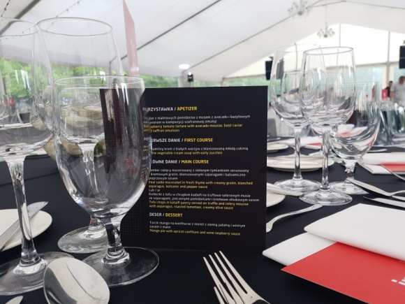 Deli Catering wsparło kulinarnie Impact’18 Styl życia, LIFESTYLE - Za nami najważniejsze wydarzenie gospodarcze w Europie Środkowo-Wschodniej. O obsługę kulinarną gości VIP Impact’18 zadbał lider na rynku usług cateringowych w zakresie kulinariów eventowych – marka Deli Catering.