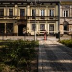 Teoria rozbitych okien, czyli jak otoczenie wpływa na mieszkańców miast