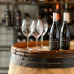 WINO NA PRZYJĘCIU WESELNYM – WAŻNIEJSZE NIŻ MYŚLISZ!