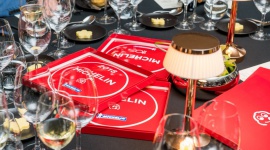 Restauracja Merliniego ponownie z Plakietą Michelin Styl życia, LIFESTYLE - la wręczenia Plakiet Michelin 2018 dla wyróżnionych w Czerwonym Przewodniku restauracji za nami. Również i w tym roku w gronie najlepszych znalazła się Restauracja Merliniego.