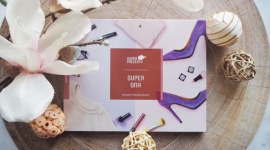 WYBIERZ IDEALNY PREZENT NA DZIEŃ KOBIET! Styl życia, LIFESTYLE - Już niedługo wszystkie Panie będą obchodziły swoje święto! Choć tradycja obchodzenia 8 marca wywodzi się z czasów PRL-u, jest wciąż żywym i jakże miłym zwyczajem.
