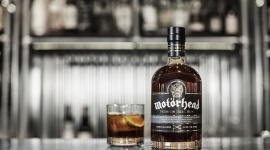 Rum Mötorhead w końcu dotarł do Polski Styl życia, LIFESTYLE - Zespół rockowy Mötorhead powoli wyrasta na potentata w branży wysokoprocentowych napojów.