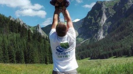 Inspirujący weekend w górach dla najmłodszych Czyste Tatry 2019 Styl życia, LIFESTYLE - Niezapomniany weekend spędzony na tatrzańskich szlakach, sportowe wyzwania, gry i konkursy, warsztaty edukacyjne, a do tego ogromna porcja ekologicznej wiedzy – takie atrakcje czekają 26 i 27 lipca w Zakopanem na rodziny z dziećmi podczas finału Czystych Tatr.