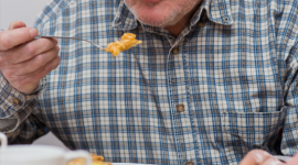Catering dla seniora – rusza pierwsza wspólna akcja charytatywna polskiej branży Styl życia, LIFESTYLE - Codziennie dostarczają swoim klientom zdrowe, zbilansowane posiłki. Teraz będą pomagać także starszym osobom, które znajdują się w trudnej sytuacji życiowej. Catering dla seniora.