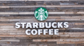Starbucks z receptą na upalne lato!