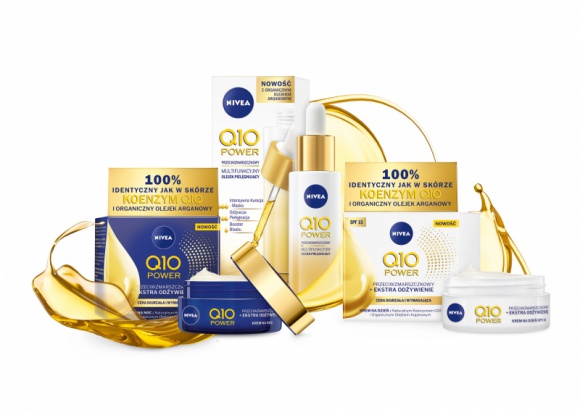 NIVEA prezentuje najczystszą formę koenzymu Q10 100% identyczną jak w skórze! Styl życia, LIFESTYLE - Unikalna formuła w nowej linii NIVEA Q10 POWER łączy naturalną moc w 100% bioidentycznego Koenzymu Q10 z niezwykle cennym organicznym olejkiem arganowym.