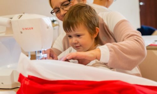 W Warszawie rozwiną najdłuższą flagę i pójdą po Rekord Polski