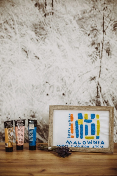 Malownia – kreatywna przestrzeń w sercu Mazowsza Styl życia, LIFESTYLE - Malownia - kreatywna przestrzeń w sercu Mazowsza. W Malowni prowadzone są warsztaty metodą Arno Sterna.