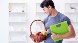 Zdrowa przekąska na ratunek metabolizmu Styl życia, LIFESTYLE - W ciągu dnia, kiedy zapracowani wykonujemy wiele czynności, często zapominamy o regularnych posiłkach. Co więcej, w obecnej sytuacji, praca wielu z nas przeniosła się do domu i musimy jakoś zapanować nad nową codziennością.