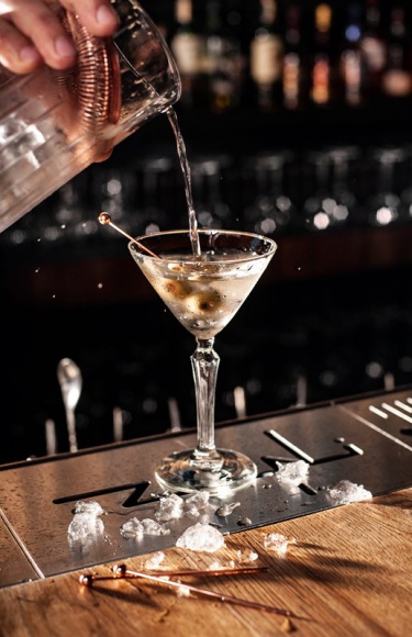 Drinki najlepszych polskich barmanów na upalną pogodę