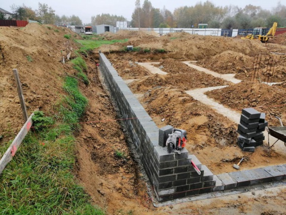 Dom Aniołków – pomóżmy stworzyć hospicjum dla dzieci Styl życia, LIFESTYLE - Co roku na choroby nowotworowe zapada blisko 1100 dzieci, a dla wielu z nich oznacza to początek ciężkiej walki o powrót do zdrowia, bez żadnej gwarancji sukcesu.