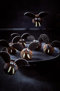 nietoperze_oreo_halloween_thermomix Halloween – propozycje na szybkie i smaczne finger food